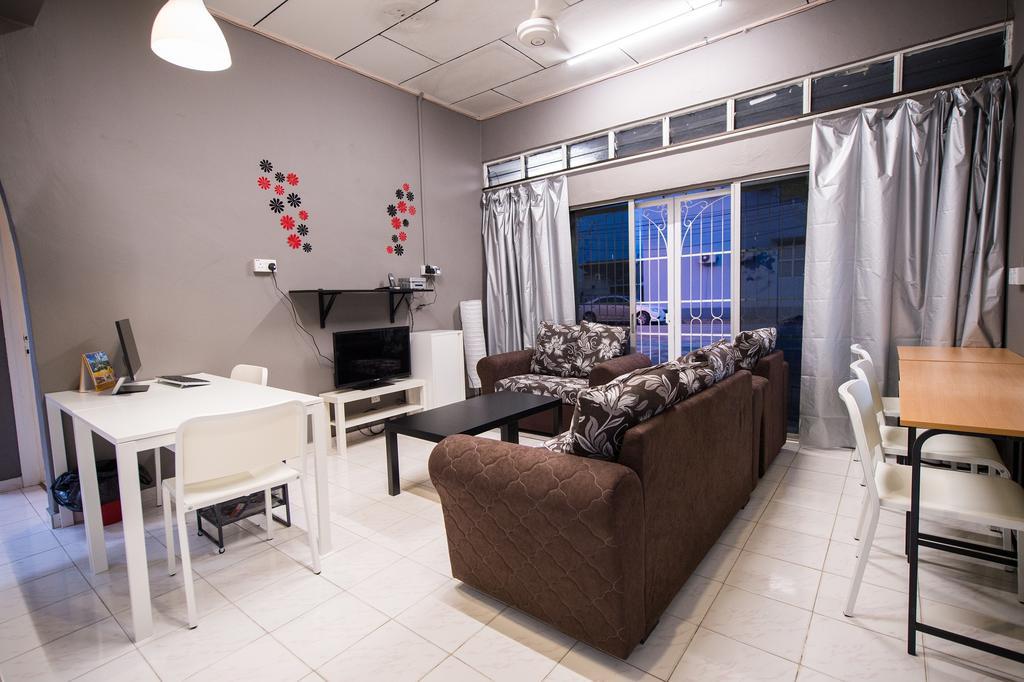 Kemaman Lodge & Cafe Chukai Zewnętrze zdjęcie