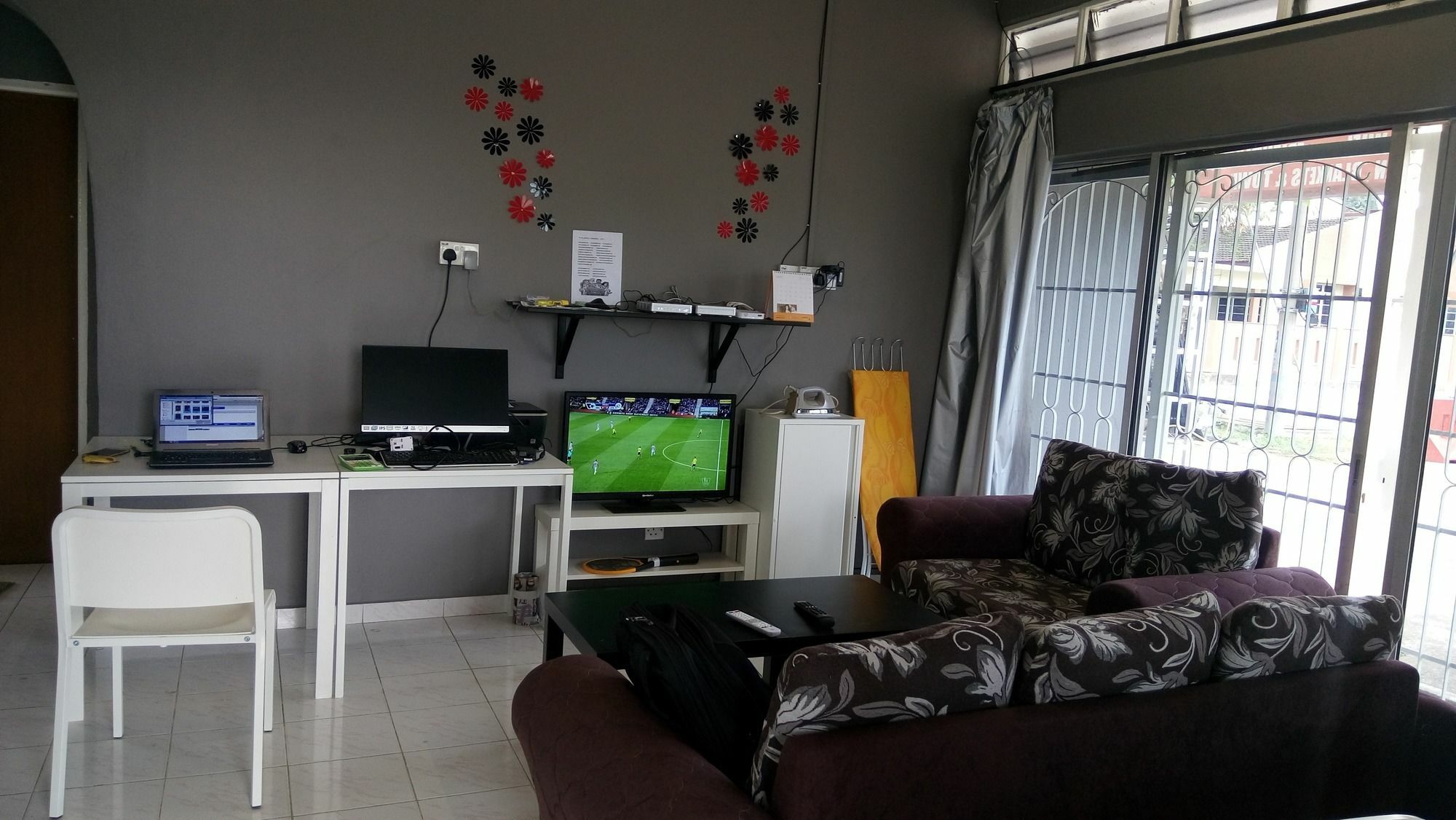 Kemaman Lodge & Cafe Chukai Zewnętrze zdjęcie
