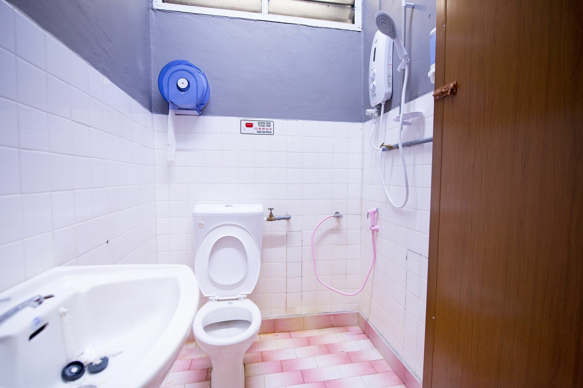 Kemaman Lodge & Cafe Chukai Zewnętrze zdjęcie